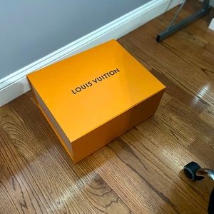 LV large box and dust bag